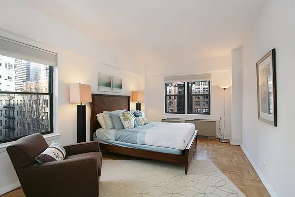 Sold by Corcoran | media 3