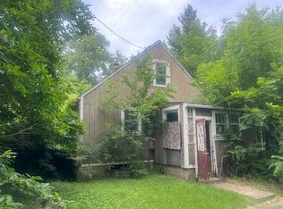 432 W Main St, Lowell, IN 46356