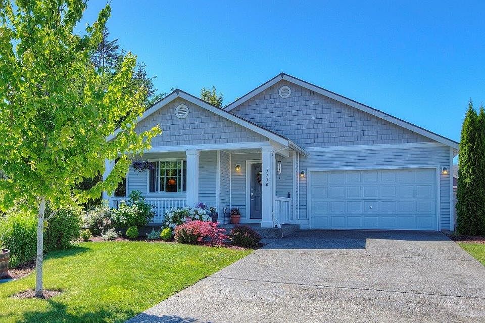 1st image of 3730 181st St E