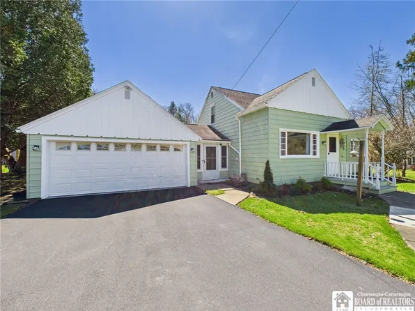 1989 Windfall Rd, Olean, NY 14760