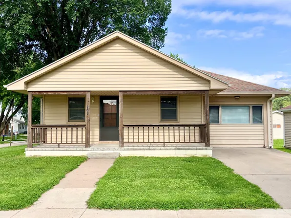 201 S Vine St, Glenwood, IA 51534