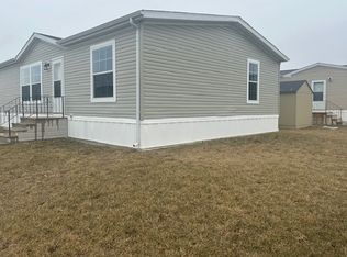 803 Long Oak Rd #412, Manteno, IL 60950