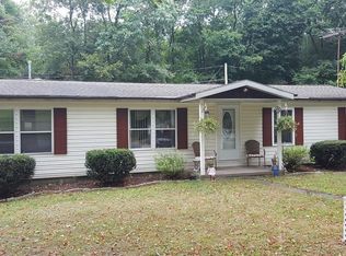 373 E Pace Ave, Akron, OH 44319
