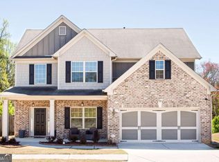 2318 Misty Ivy Ct, Buford, GA 30519
