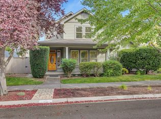 435 Clinton St, Ashland, OR 97520