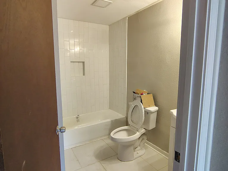 1906 E McLemore Ave — Photo 1