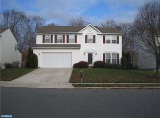 122 Orlando Dr, Sicklerville, NJ 08081