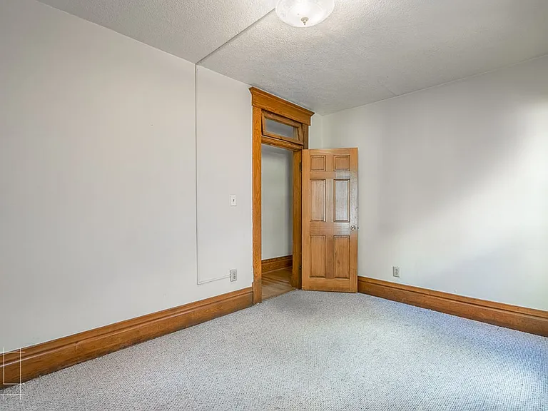83 King Ave — Photo 34