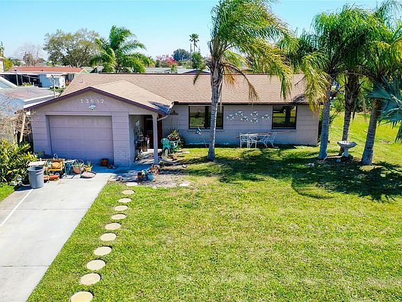 3rd image of 13632 Evelane Dr
