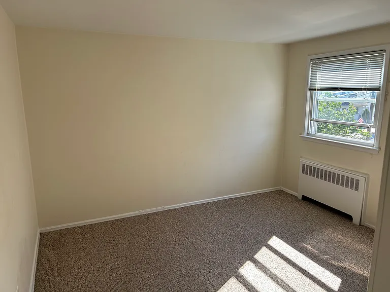 Leaman Pl — Photo 3