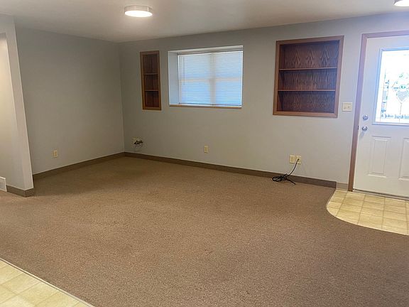 3rd image of 104 S Linn Ave APT 10