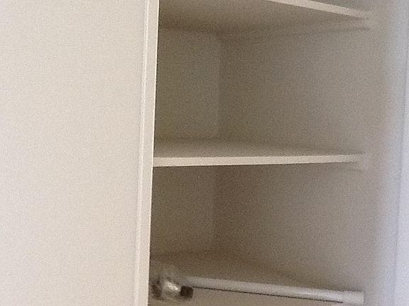 4th image of 90 Arroyo Dr APT 4
