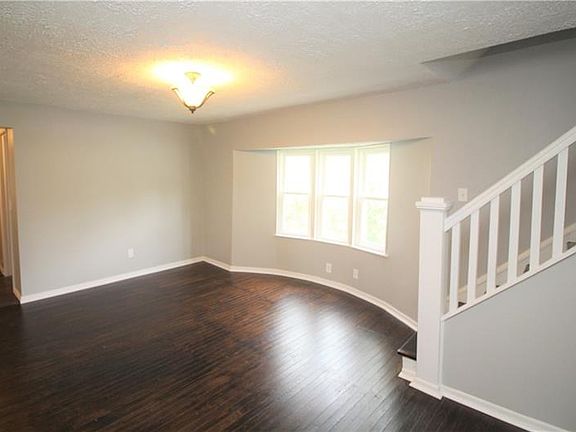 4th image of 3744 Finleyville Elrama Rd