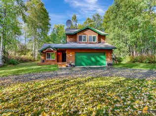 22510 Inlet Vista Dr, Chugiak, AK 99567