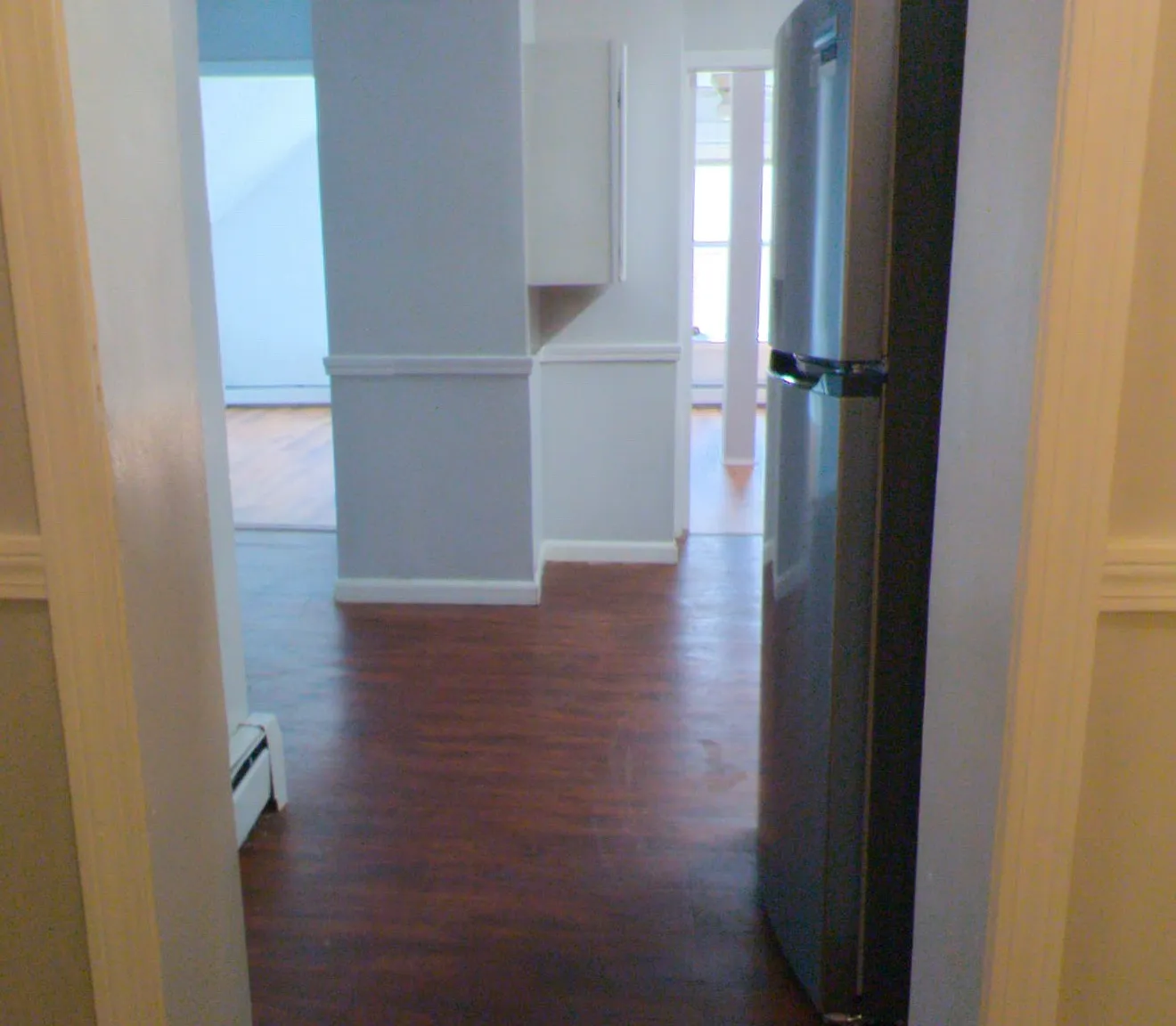 2 bed, 750 sqft, $2,050 — Photo 2
