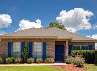 177 Camellia Ct, Freeport, FL 32439