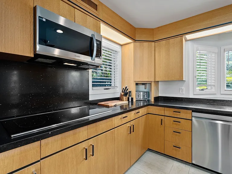 5005 Kalanianaole Hwy — Photo 22