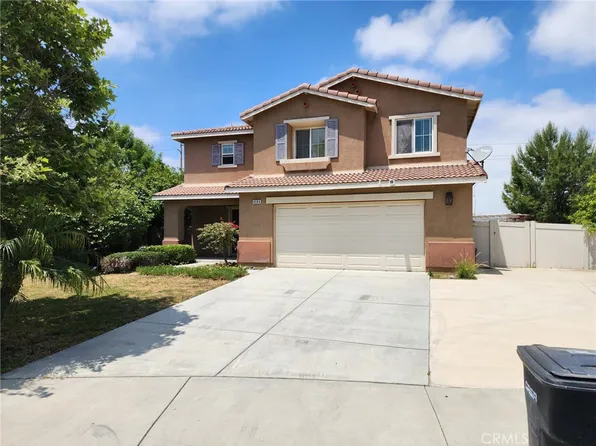 4584 Almaterra Dr, Perris, CA 92571
