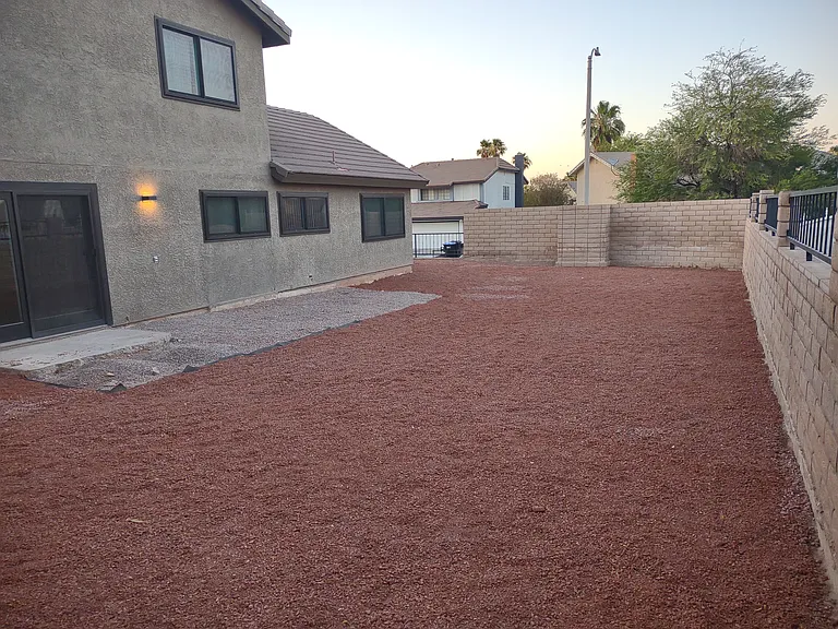 322 Esquina Dr — Photo 37