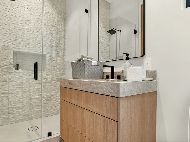 5728 Calvin Ave #1/2 — Photo 18