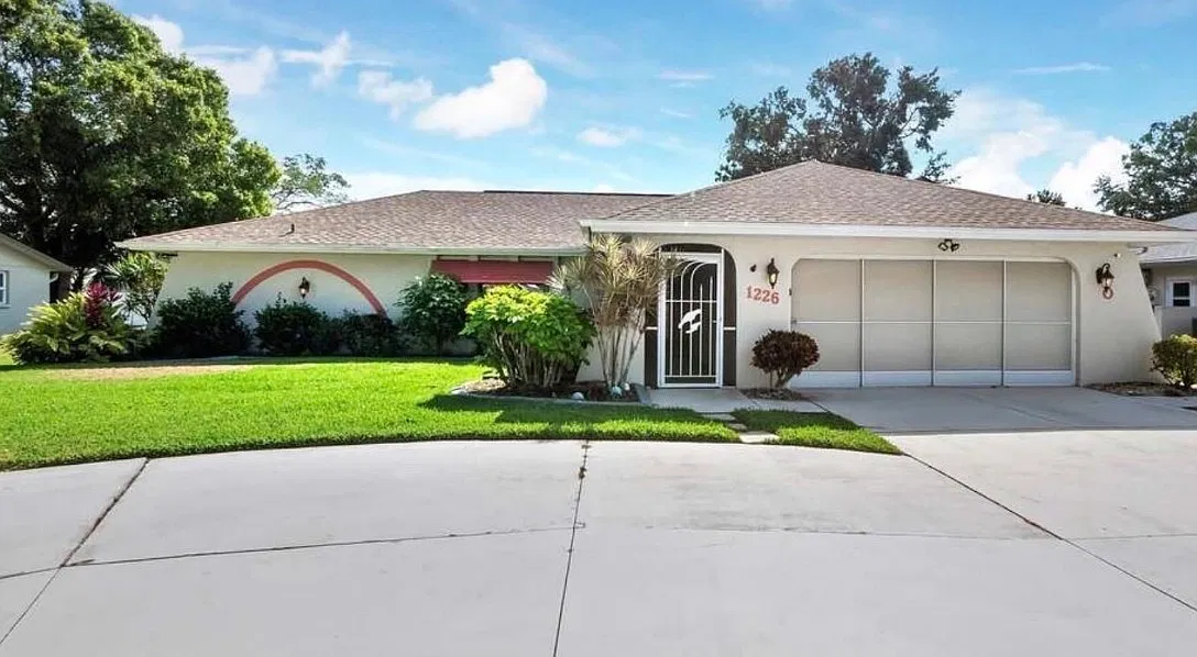 3 bed, 1843 sqft, $3,300 — Photo 1