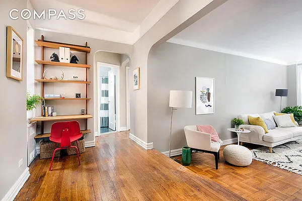 Sold by Compass | media 21