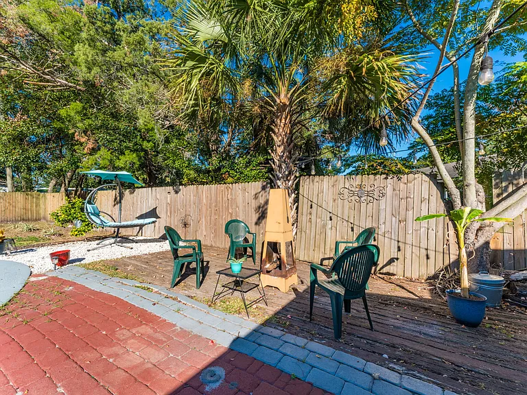 10330 Agave Rd — Photo 35