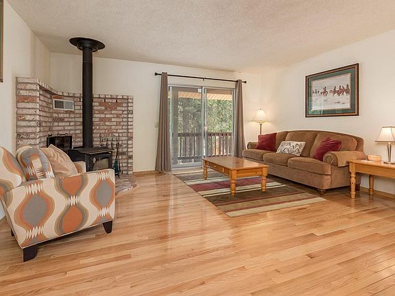3rd image of 301 Kenshaw Ct