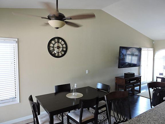 5th image of 7657 W Dahlia Dr