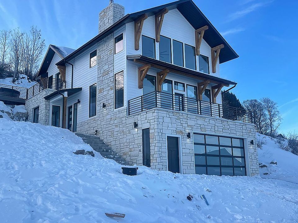 1st image of 649 Lochwood Dr