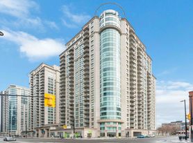 200 Rideau St
