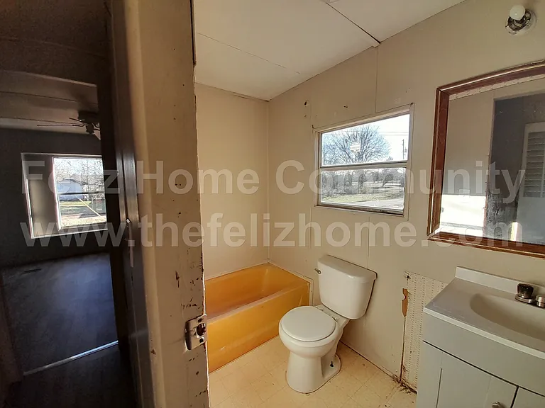 42-30 McLean Dr #42 — Photo 9