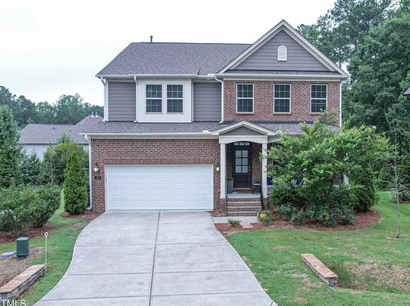 629 Belle Gate Pl, Cary, NC 27519
