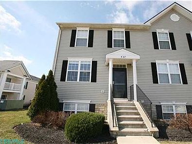 1st image of 437 S Miller Dr