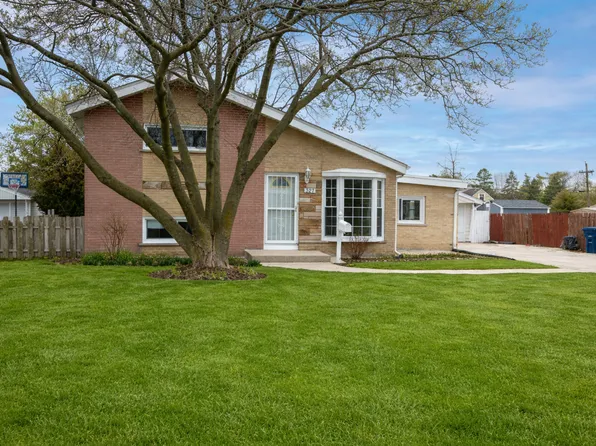 327 Morse Dr, Northlake, IL 60164