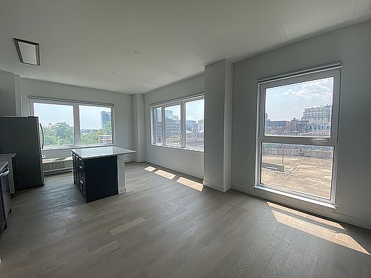 1st image of 152-11 89th Ave #527