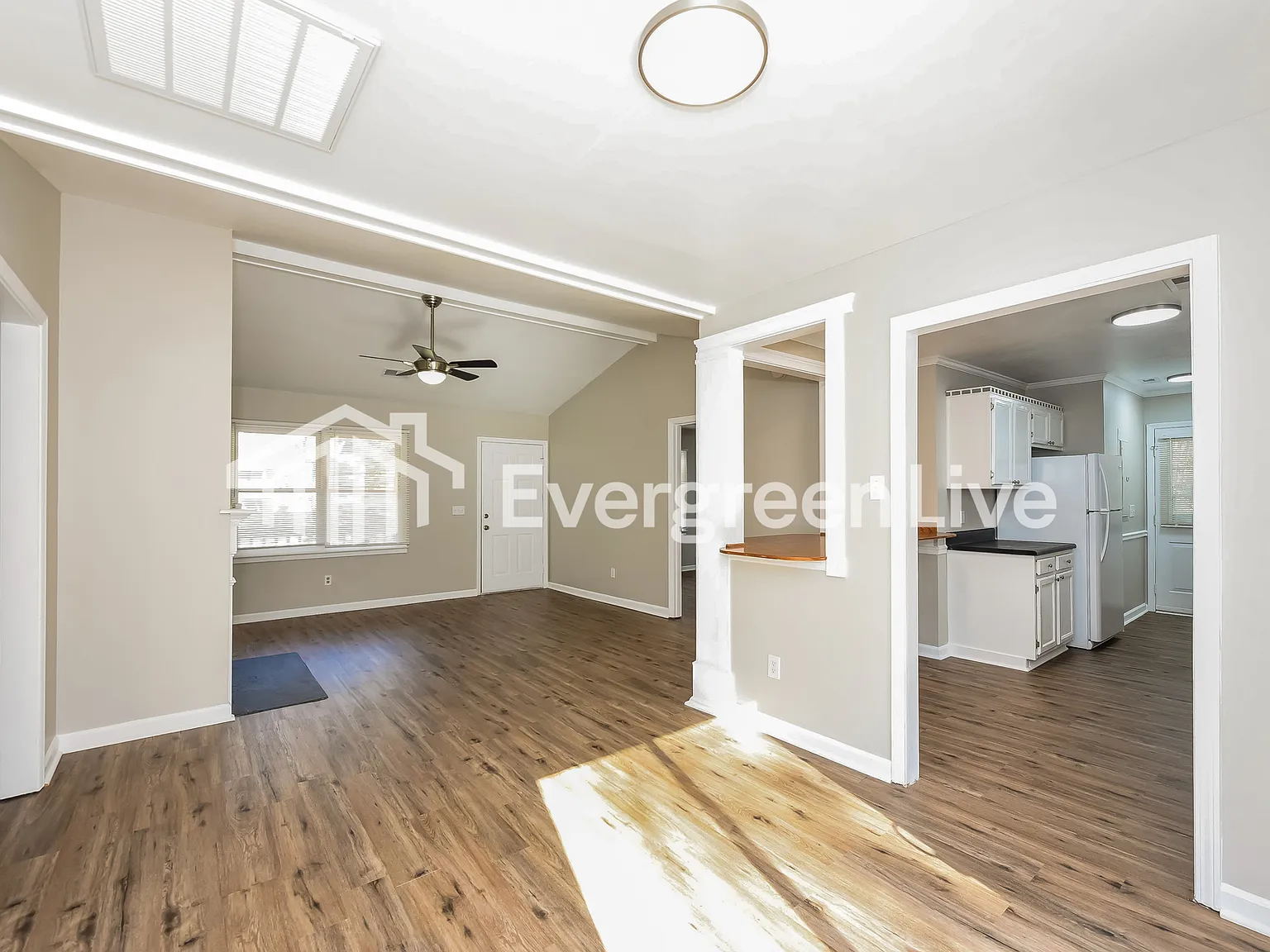 3 bed, 2.0 bath, 1150 sqft, $1,495 — Photo 3