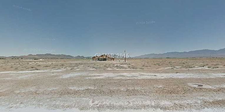 2nd image of 2830 W Carnation Way