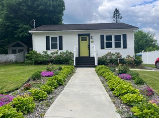 24 Brainerd St, Saint Albans, VT 05478