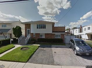 120 Bellmore Rd, East Meadow, NY 11554