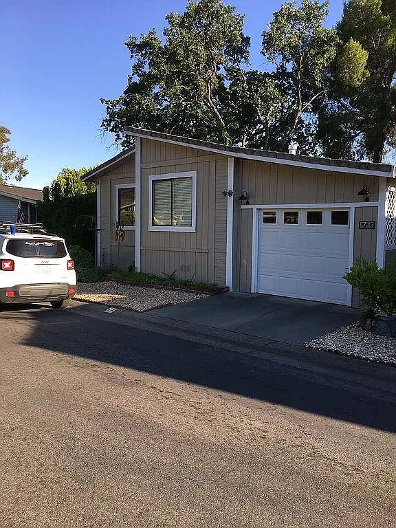 350 Gilmore Rd Space 73 photo 1