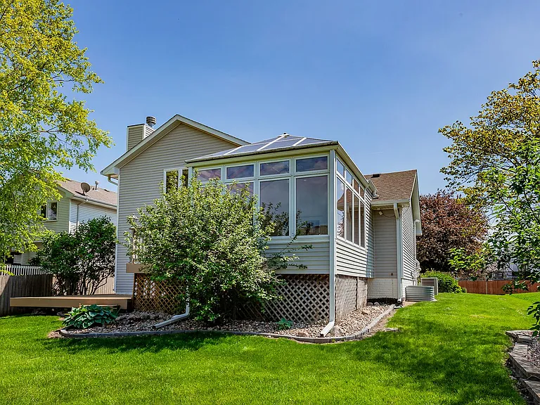 1695 SE Olson Dr — Photo 32