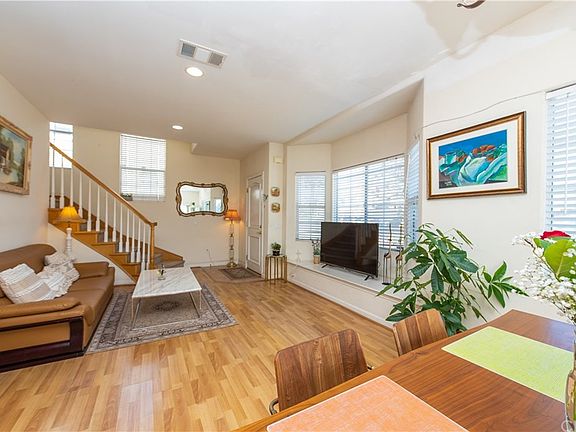 4th image of 21915 Hawaiian Ave APT D