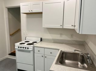 24 Oak Knl, Arlington, MA 02476