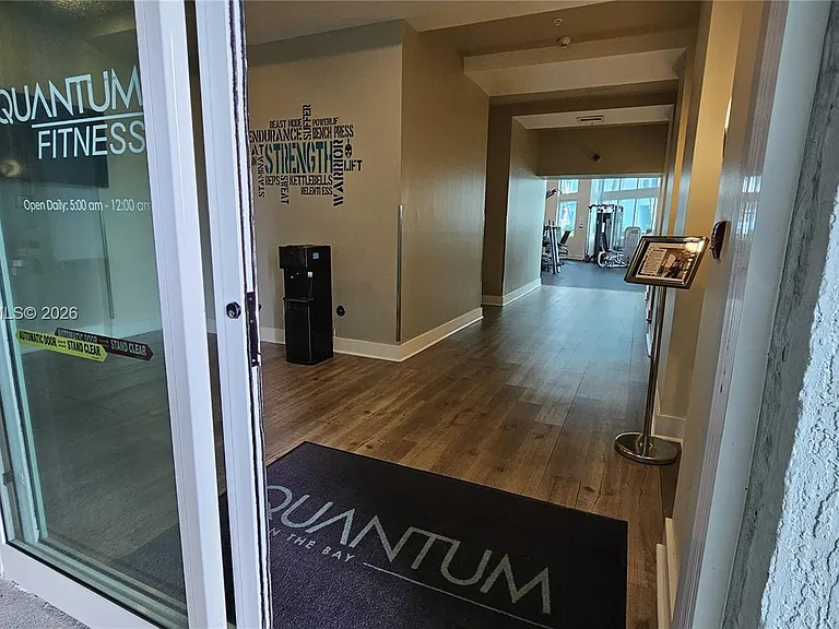 1900 N Bayshore Dr #3019 — Photo 27