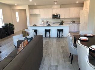 11018 Avalon Way, Redlands, CA 92373