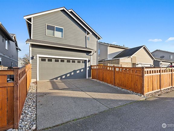 2nd image of 503 Meadowwood Drive SW