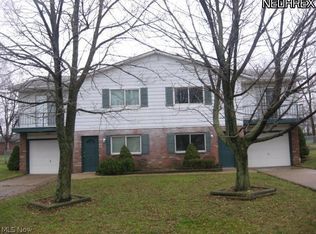 1201-1203 N Carpenter Rd, Brunswick, OH 44212