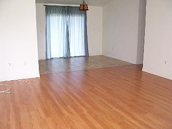 3rd image of 791 Columbia St