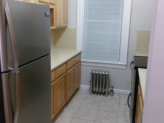 3rd image of 6637 Sedgwick Pl